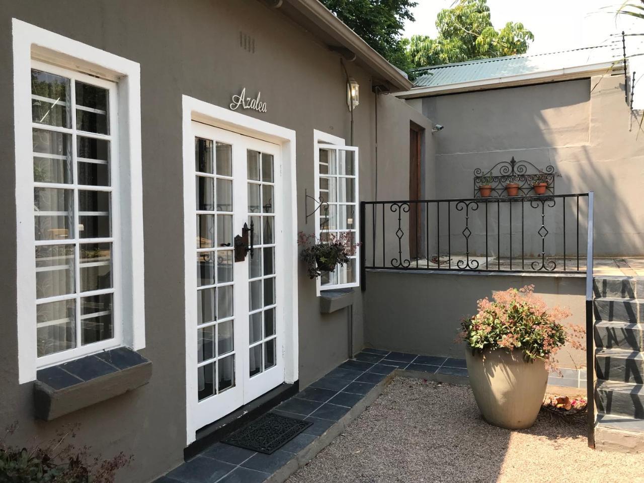 Waterhouse Guest Lodge In Muckleneuk Pretoria-Noord Exterior foto